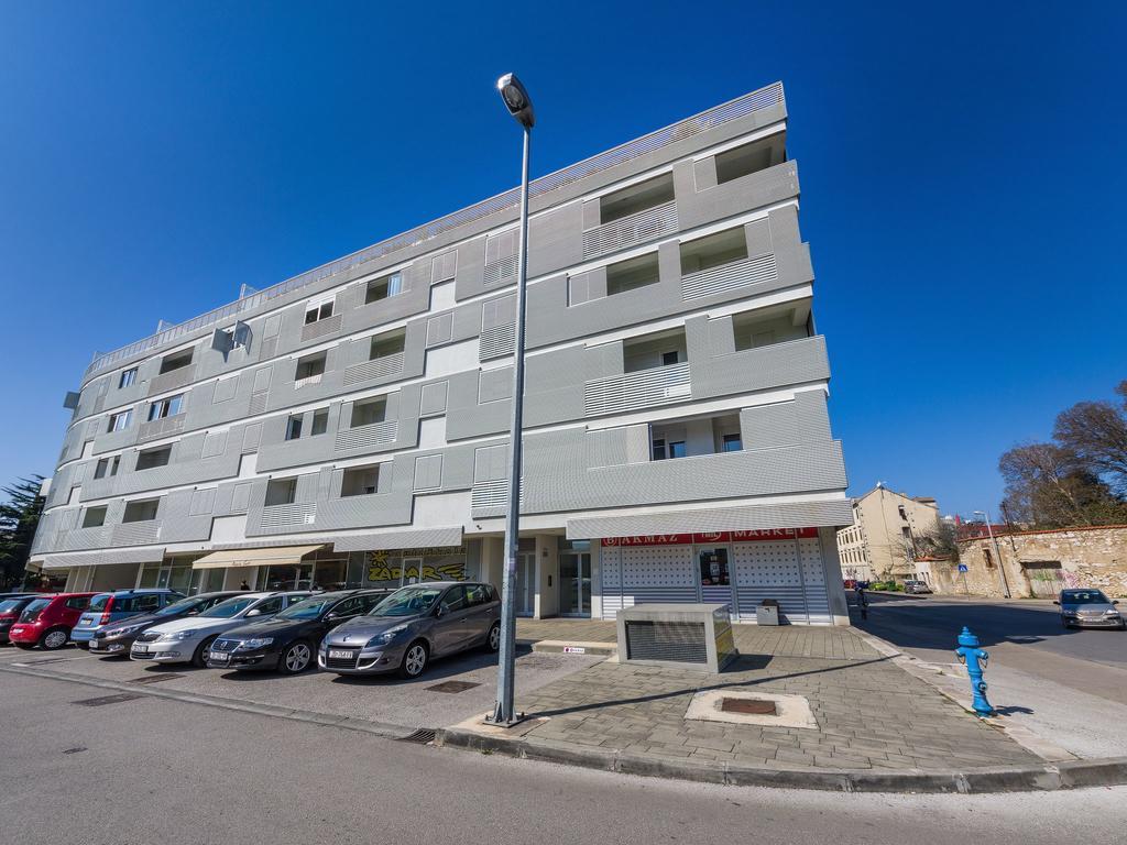 Apartament Populare Charming